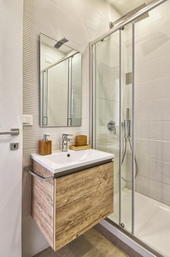 St. Peter Penthouse Apartment Rom